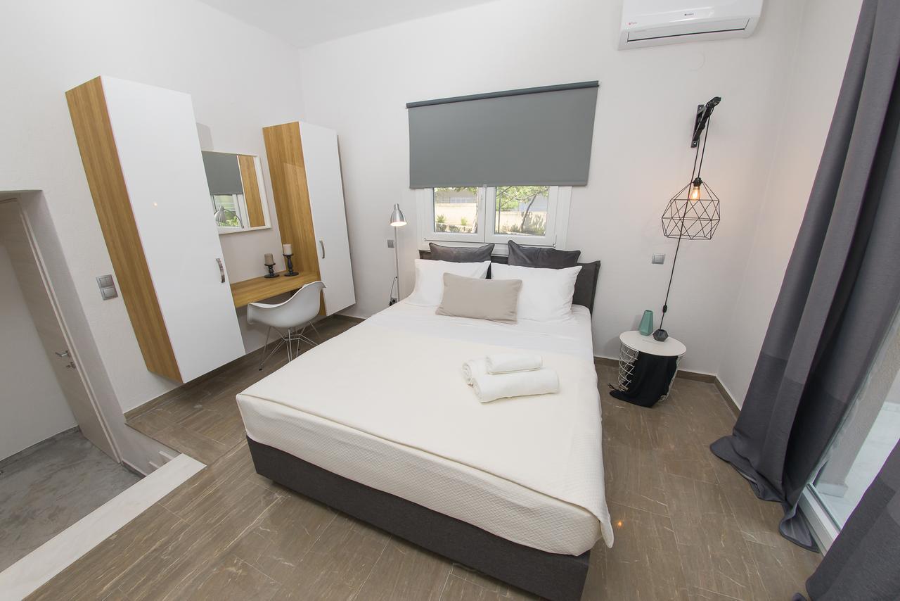 Palio Grey Apartments PalaiónTsiflíkion Extérieur photo