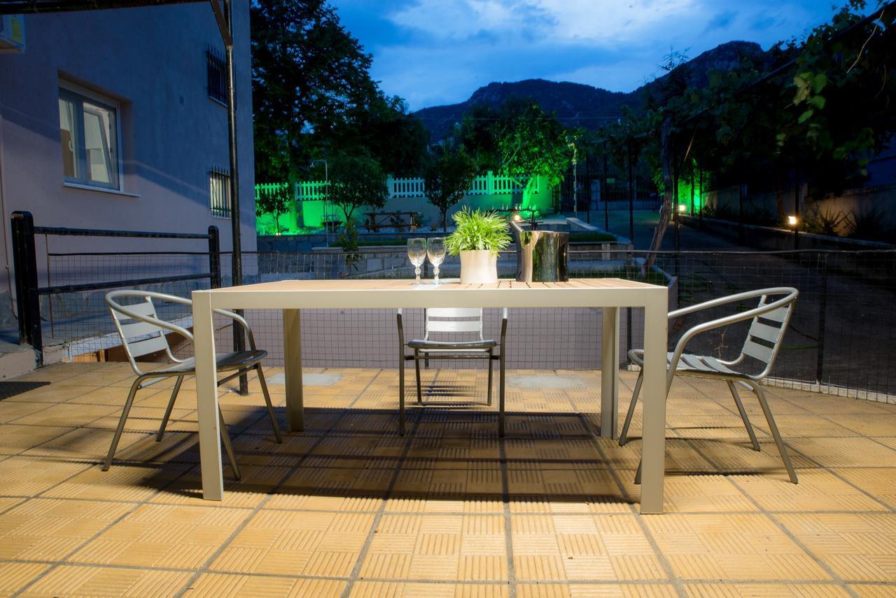 Palio Grey Apartments PalaiónTsiflíkion Extérieur photo